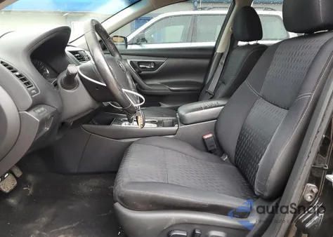 2018 Nissan Altima 2.5 z USA, uszkodzony, nr VIN 1N4AL3AP5JC123713